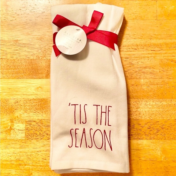 Rae Dunn TIS THE SEASON & MERRY & BRIGHT Christmas Towel Set of Two NEW! - Picture 2 of 2